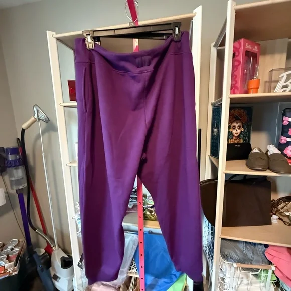 Victoria's Secret Women’s  Purple Sweatpants NWT size XXl - Picture 6 of 6